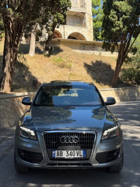 Durres, shitet makine Q5 Benzin+Gaz, gri e erret automatik Kondicioner 15.000 km