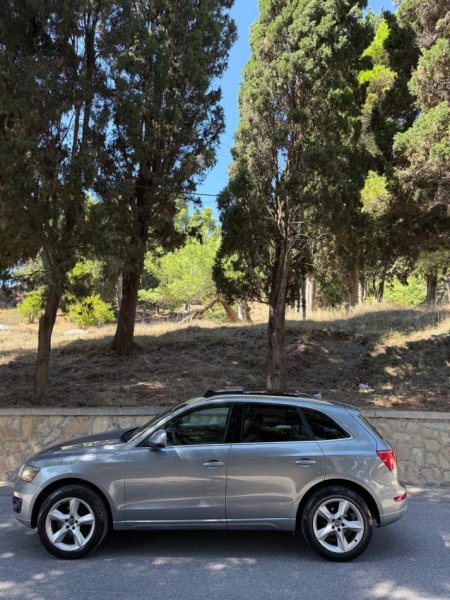Durres, shitet makine Q5 Benzin+Gaz, gri e erret automatik Kondicioner 15.000 km