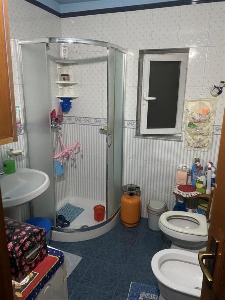Tirane, shitet apartament 1+1+Ballkon Kati 4, 50 m² 106.000 € (RRUGA E ELBASANIT)