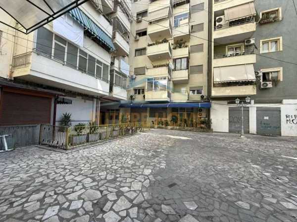 Tirane, shitet ambjent biznesi , 42 m² 160.000 € (Myslym Shyr)