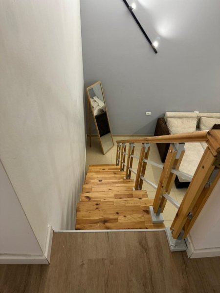 Tirane, jepet me qera apartament 1+1 Kati 6, 65 m² 450 € 