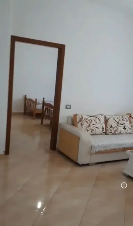Tirane, jepet me qera apartament 2+1 Kati 2, 75 m² 400 € 