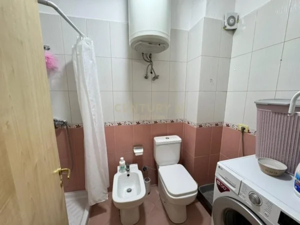 Tirane, jepet me qera apartament 2+1 Kati 4, 90 m² 450 € (ASTIR)