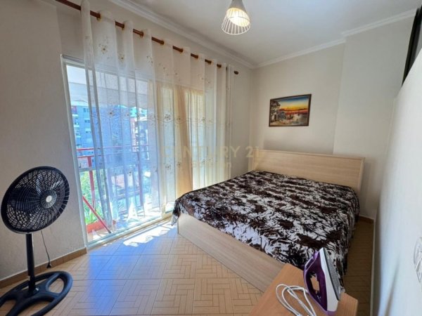 Tirane, jepet me qera apartament 2+1 Kati 4, 90 m² 450 € (ASTIR)