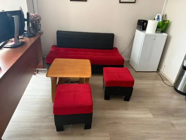 Tirane, shes Kend per Zyra ose shtepi 1 €