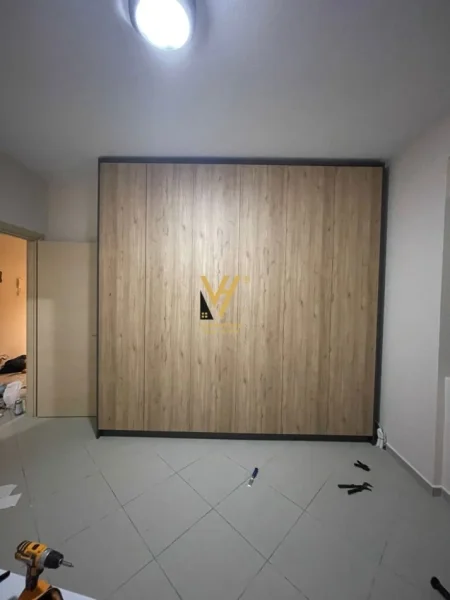 Tirane, jepet me qera apartament 2+1+Ballkon Kati 4, 112 m² 650 € (KOPSHTI BOTANIK)