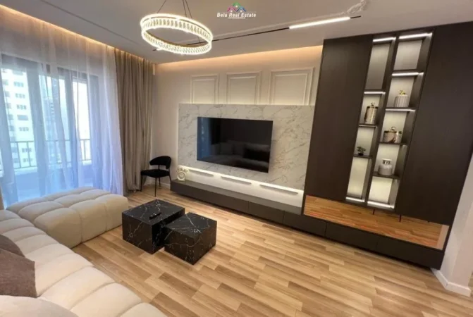 Tirane, jepet me qera apartament 2+1 Kati 7, 117 m² 1.000 € (Oasis Residence)