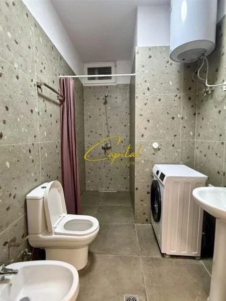 Tirane, jepet me qera apartament 2+1 Kati 6 +Post parkimi, 100 m² 65.000 Leke ( 5 MAJ )