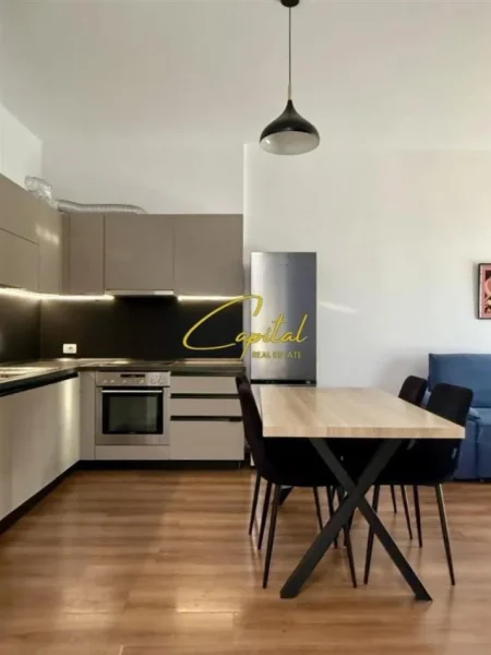 Tirane, jepet me qera apartament 2+1 Kati 6 +Post parkimi, 100 m² 65.000 Leke ( 5 MAJ )