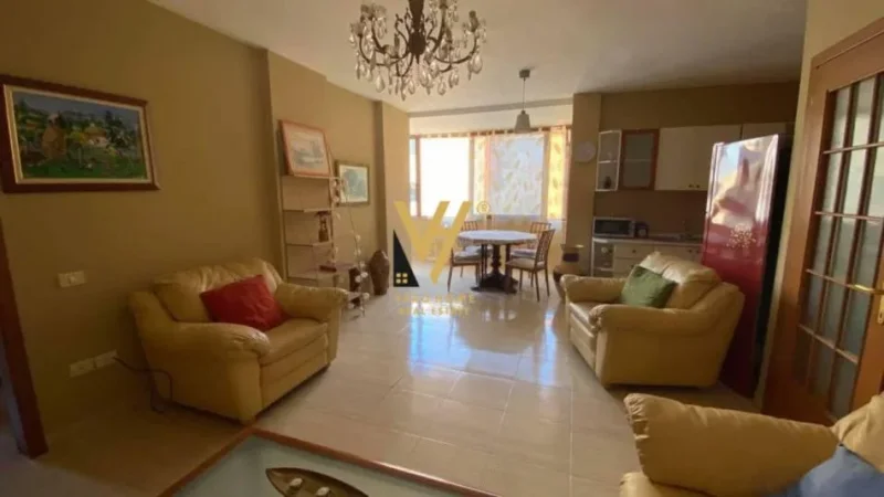 Tirane, jepet me qera apartament 1+1+Aneks Kati 8, 80 m² 600 € (RRUGA E BOGDANEVE)