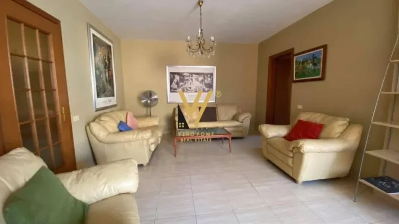 Tirane, jepet me qera apartament 1+1+Aneks Kati 8, 80 m² 600 € (RRUGA E BOGDANEVE)