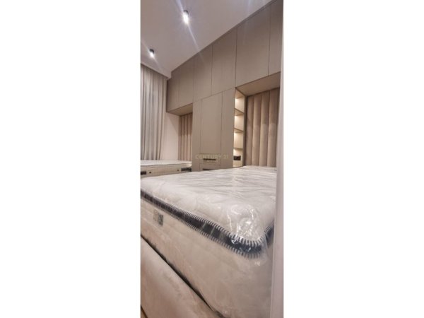 Tirane, jepet me qera apartament 2+1+Aneks+Ballkon Kati 2, 87 m² 850 € 