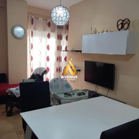 Green and White Minimalist House for Sale Facebook Post - 2025-09-18T102636.076.png