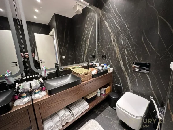 Tirane, jepet me qera apartament 2+1+Aneks+Ballkon Kati 4, 100 m² 1.600 € 