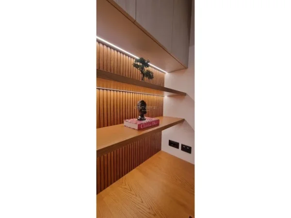 Tirane, shitet apartament 2+1 Kati 2, 87 m² 250.000 € (Kinostudio)