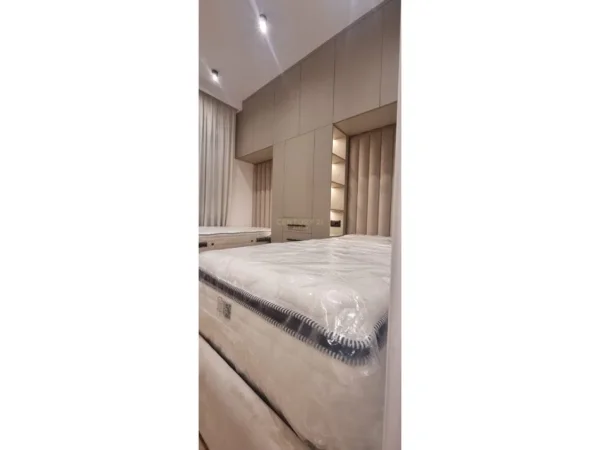 Tirane, shitet apartament 2+1 Kati 2, 87 m² 250.000 € (Kinostudio)