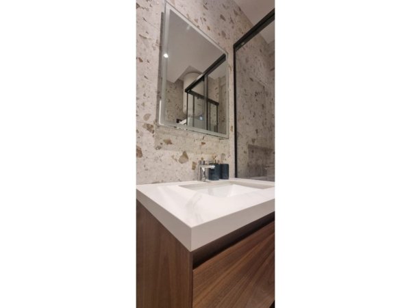 Tirane, shitet apartament 2+1 Kati 2, 87 m² 250.000 € (Kinostudio)