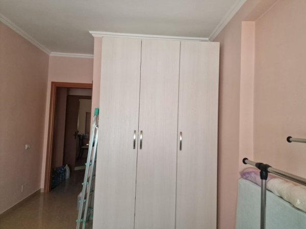 Tirane, shitet apartament 2+1+Ballkon Kati 4, 115 m² 250.000 €