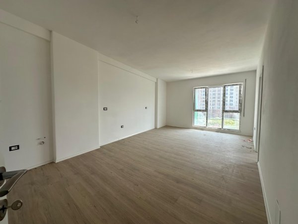 Tirane, shitet apartament 2+1+Ballkon Kati 3, 108 m² 183.260 € 