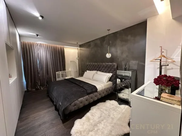 Tirane, jepet me qera apartament 2+1 Kati 4, 100 m² 1.600 € (Myslym Shyri)