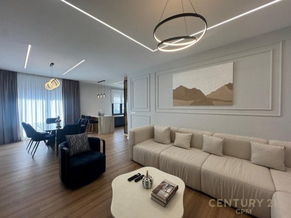 Tirane, jepet me qera apartament 2+1 Kati 3, 125 m² 1.600 € (Kodra e Diellit)