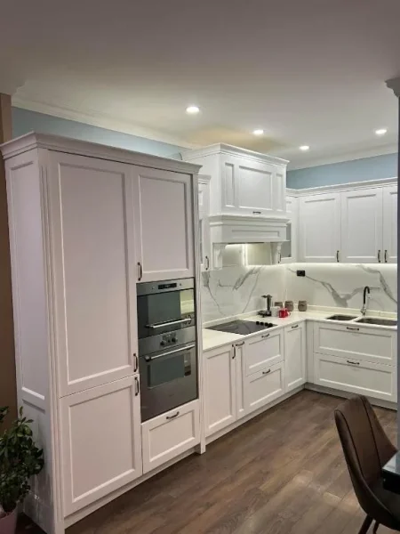 Tirane, jepet me qera apartament 2+1 PRANË QENDRËS SË TIRANËS 📍 , 70 m² 1.500 €