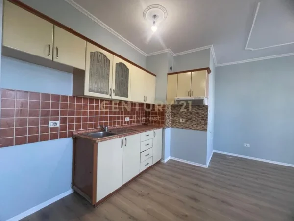 Tirane, shes apartament 1+1 Kati 8, 59 m² 140.000 € 