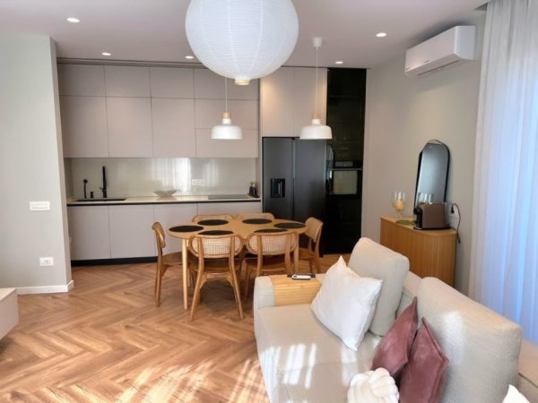 Tirane, shitet apartament 2+1 , 108 m² 265.000 € (TEG)