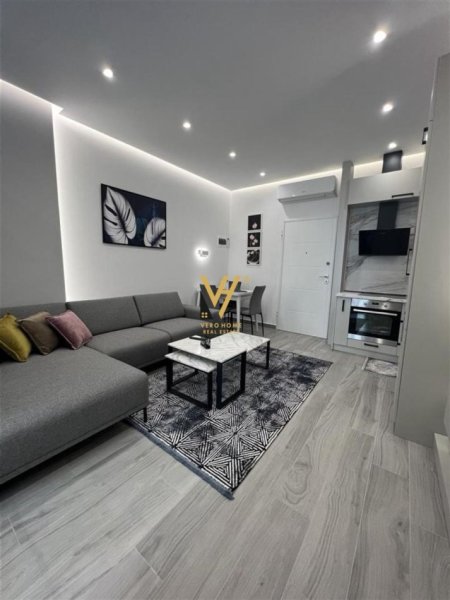 Tirane, shitet apartament 1+1+Ballkon Kati 1, 41 m² 85.000 € (LAPRAKE)