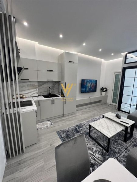 Tirane, shitet apartament 1+1+Ballkon Kati 1, 41 m² 85.000 € (LAPRAKE)