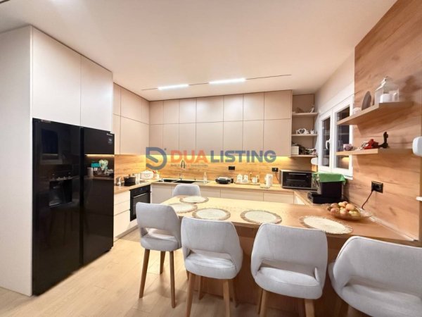 Tirane, shitet apartament 2+1+Ballkon Kati 0, 96 m² 135000 € (Rruga e Dibres prane Shkolles se Bashkuar)