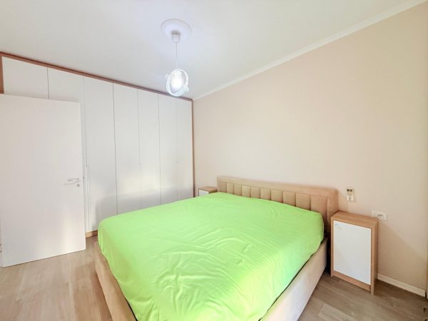 Tirane, shitet apartament 1+1 Kati 1, 104 m² 85.000 € (Univers City)