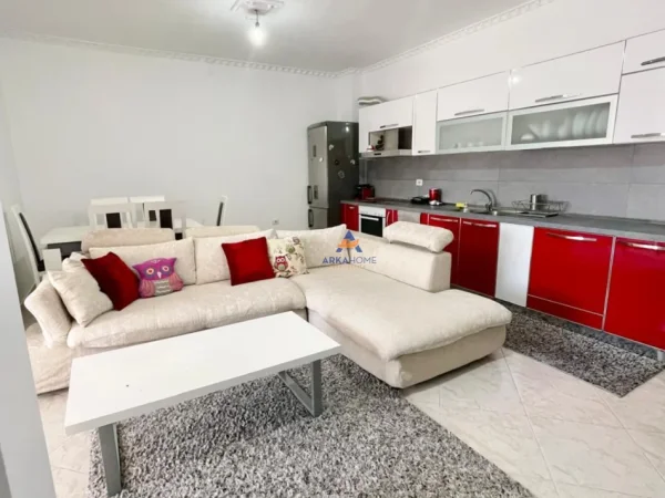 Tirane, jepet me qera apartament 2+1+Ballkon Kati 2, 100 m² 700 € (RRUGA JORDAN MISJA)