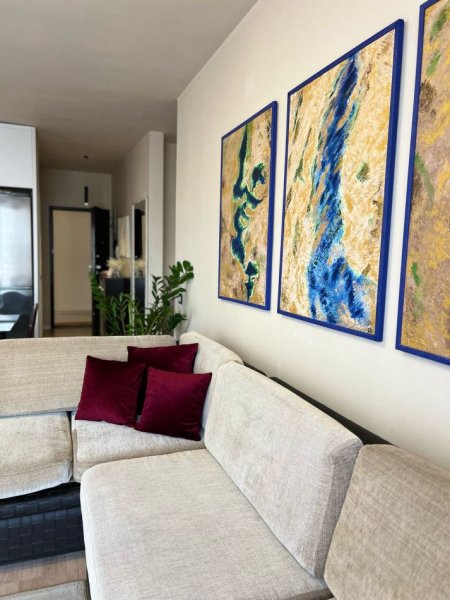 Jepet me Qera Apartament 1+1 Tek Mine Peza Afer Prokurorisë ne Tiranë, Kati 5, 75 m² 700 €uro