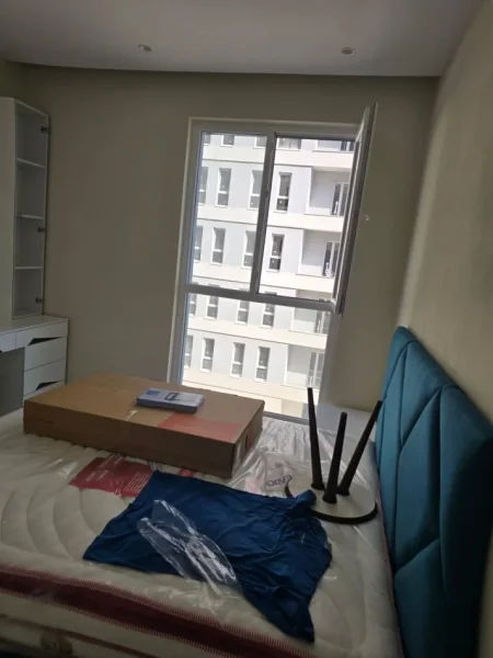 Apartament 1+1+parkim me qera tek univers City (450 Euro)