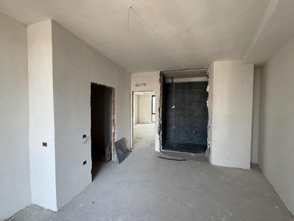 Tirane, shes apartament 3+1+Aneks+Ballkon Kati 9, 156 m² 290.000 € 
