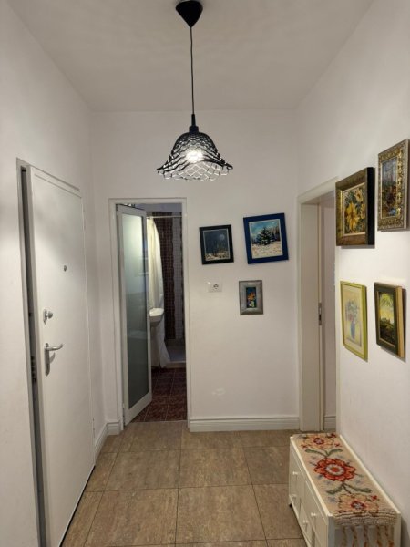 Tirane, jepet me qera apartament 1+1+Aneks+Ballkon Kati 2, 600 € 