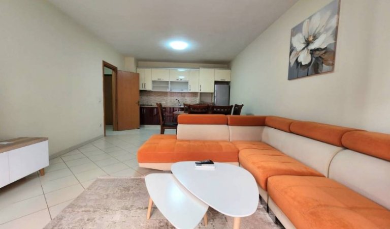 Apartament 2+1 me qera ne astir, prane rrethrrotullimit (50,000 leke)
