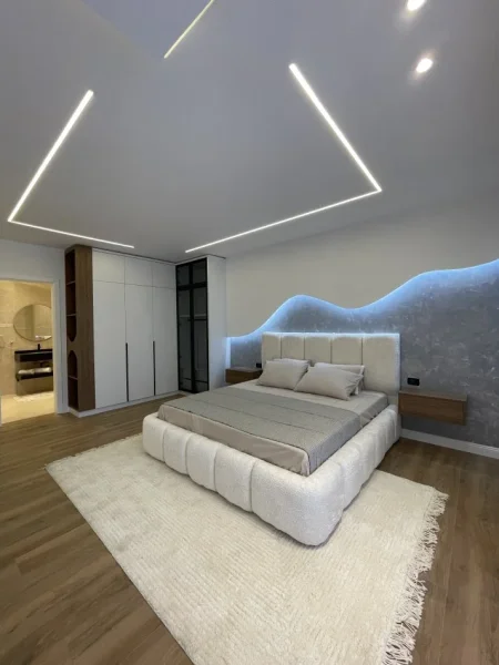 Tirane, shitet apartament 2+1+Ballkon Kati 3, 110 m² 325.000 € (Rruga e kosovareve)