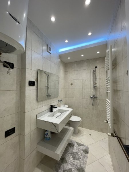 Tirane, shitet apartament 2+1+Ballkon Kati 3, 110 m² 325.000 € (Rruga e kosovareve)