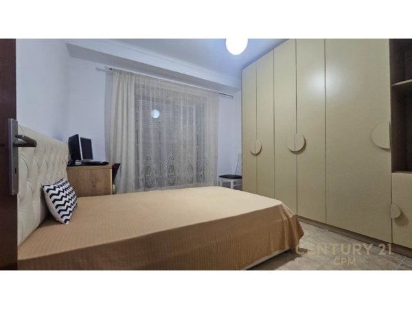 Tirane, shes apartament 2+1 Kati 3, 102 m² 135.000 € (Fresk)