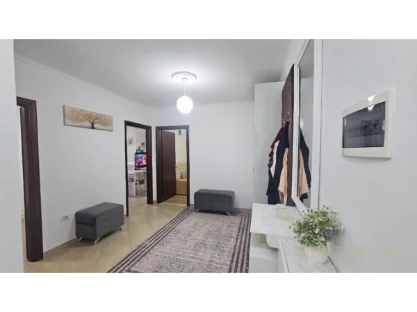 Tirane, shes apartament 2+1 Kati 3, 102 m² 135.000 € (Fresk)