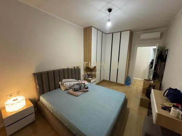 Tirane, shes apartament 2+1+Aneks+Ballkon Kati 2, 117 m² 205.000 € (Oasis)