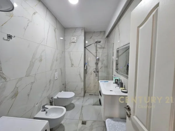 Tirane, shes apartament+verande | Penthouse 2+1+Aneks+Ballkon Kati 2, 125 m² 185.000 € 