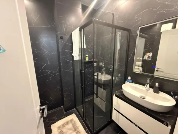 Tirane, shes apartament 1+1+Aneks+Ballkon Kati 6, 64 m² 213.500 € 