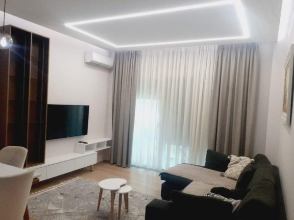 Tirane, jepet me qera apartament 2+1 Kati 2, 95 m² 600 € (Liqeni i Thatë)