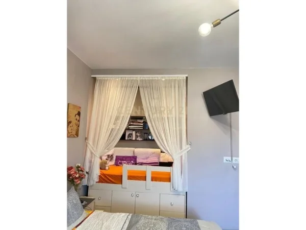 Tirane, jepet me qera apartament 1+1 Kati 7, 58 m² 1.000 € (te Ish Shushica)