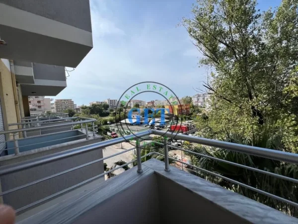 Durres, shitet apartament 2+1+Ballkon Kati 2, 107 m² 138.000 € (Kompleksi Tocak Plazh)
