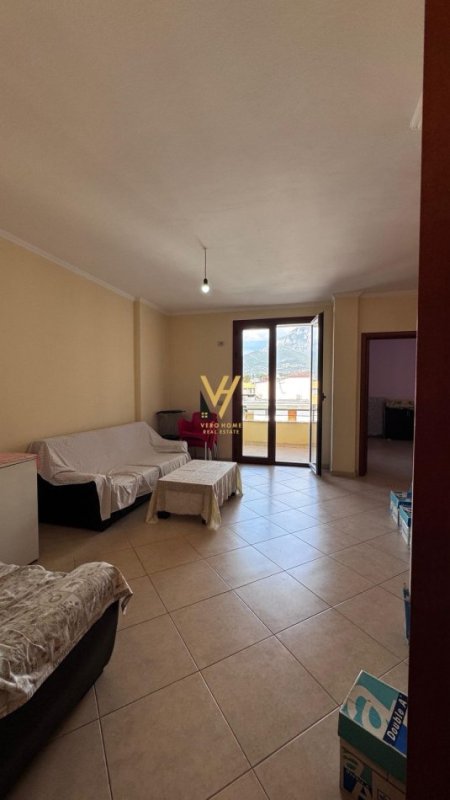 Tirane, shitet apartament 1+1+Ballkon Kati 3, 63 m² 82.000 € (KAFJA E RREMES)