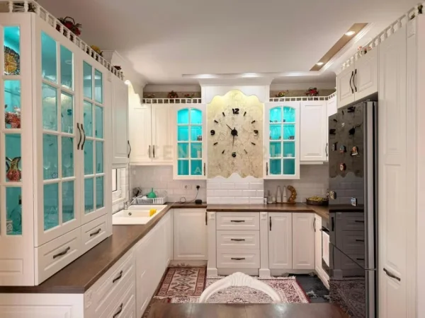 Tirane, jepet me qera apartament 2+1 Kati 7, 130 m² 900 € (ne kompleksin Sima Com, Unaza e re)